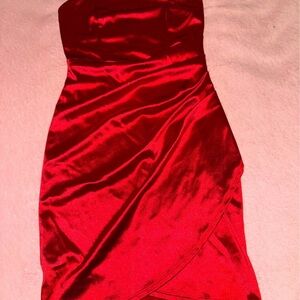 ❤️ Gorgeous Boutique Red Mini Dress – Brand New ❤️